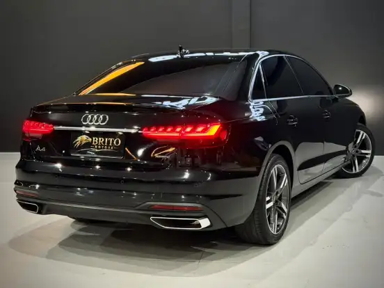 AUDI-A4-2024
