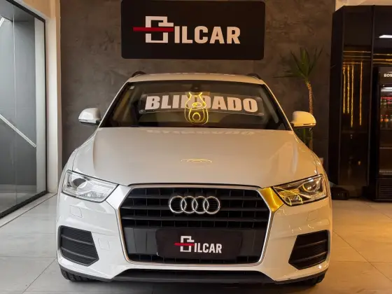 AUDI Q3 1.4 TFSI AMBITION GASOLINA 4P S TRONIC