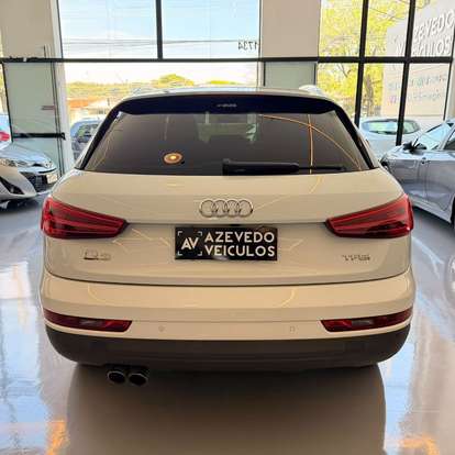 AUDI-Q3-2018