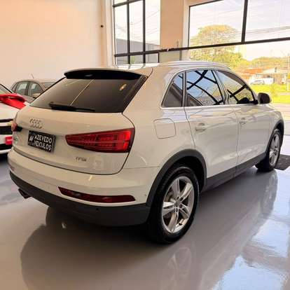 AUDI-Q3-2018
