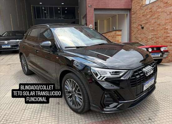 AUDI-Q3-2022