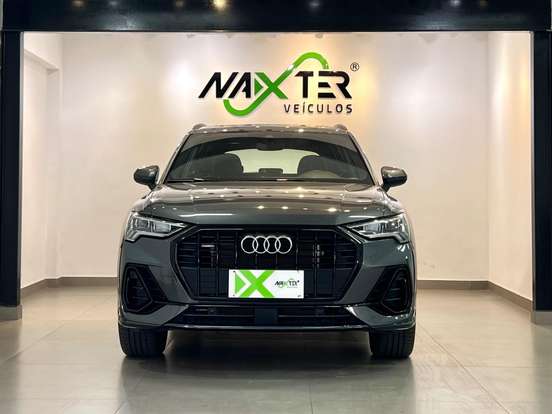 AUDI-Q3-2022