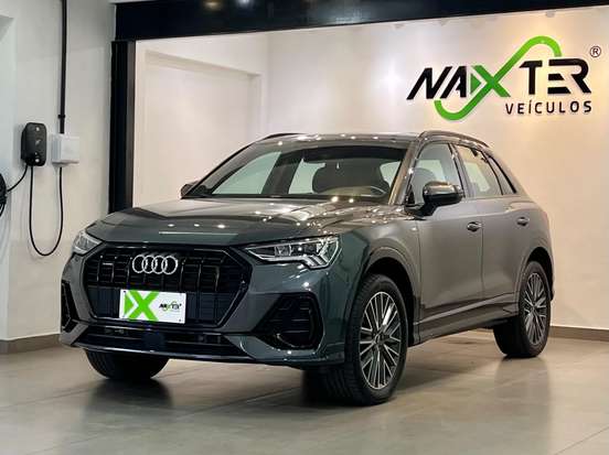 AUDI-Q3-2022