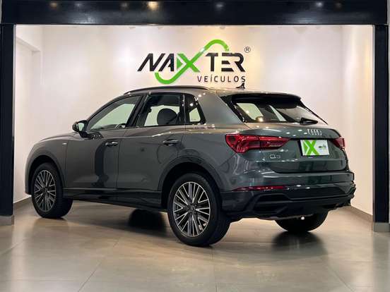 AUDI-Q3-2.0 40 TFSI GASOLINA PERFORMANCE BLACK QUATTRO TIPTRONIC AUDI-Q3-2022