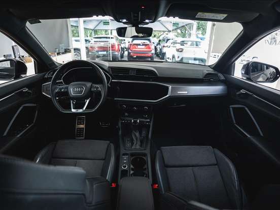 AUDI-Q3-2.0 40 TFSI GASOLINA PERFORMANCE QUATTRO TIPTRONIC AUDI-Q3-2022