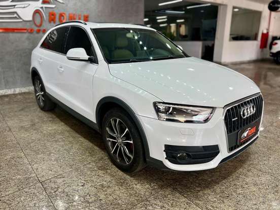 AUDI-Q3-2014