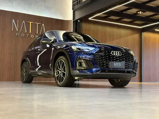 AUDI-Q5-2021