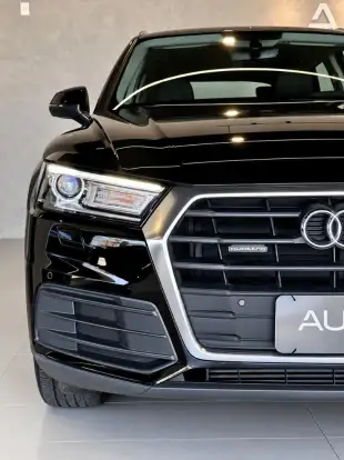 AUDI-Q5-2018