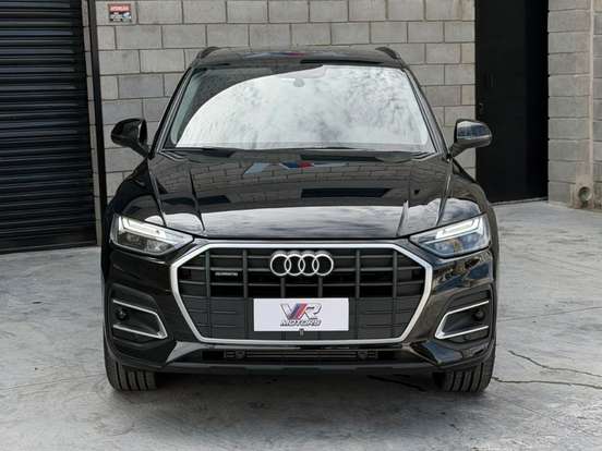 AUDI-Q5-2024