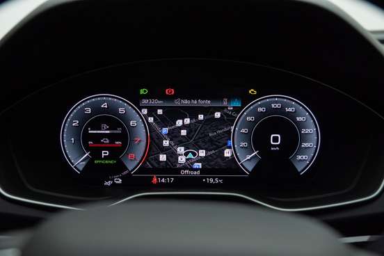 AUDI-Q5-2022
