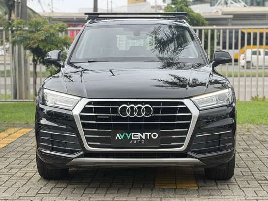 AUDI-Q5-2018