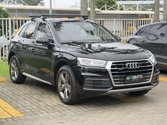 AUDI-Q5-2018