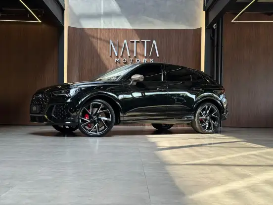 AUDI-RS Q3-2021