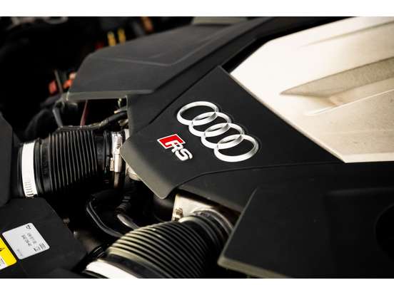 AUDI-RS6-2022