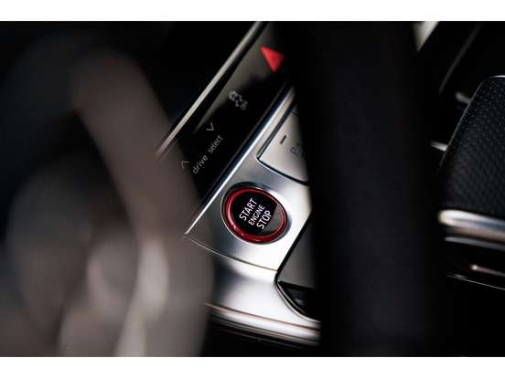 AUDI-RS6-2022