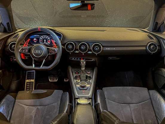 AUDI-TT-2015
