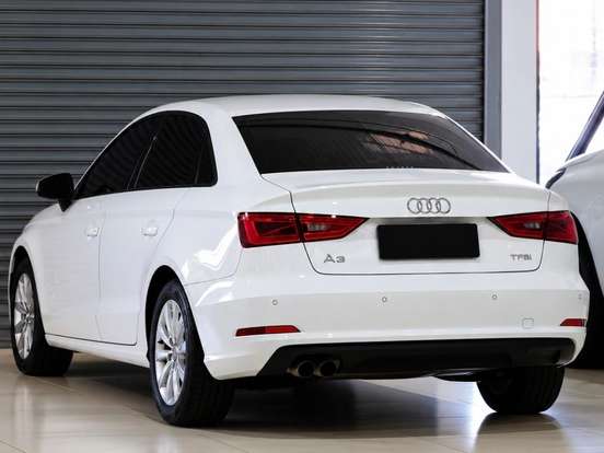 AUDI-A3-1.4 TFSI SEDAN 16V GASOLINA 4P S-TRONIC AUDI-A3-2015