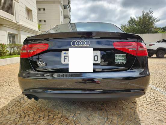 AUDI-A4-2013