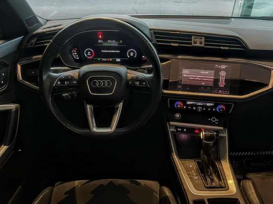 AUDI-Q3-1.4 35 TFSI GASOLINA BLACK S TRONIC AUDI-Q3-2021