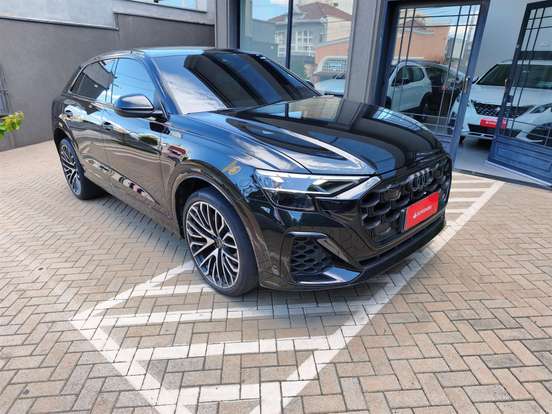 AUDI-Q8-3.0 TFSI GASOLINA PERFORMANCE BLACK QUATTRO TIPTRONIC AUDI-Q8-2025