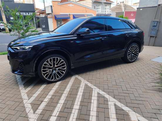 AUDI-Q8-3.0 TFSI GASOLINA PERFORMANCE BLACK QUATTRO TIPTRONIC AUDI-Q8-2025