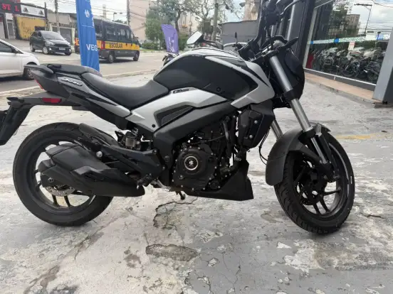 BAJAJ-DOMINAR 250-2024
