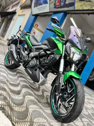 BAJAJ-DOMINAR 400-2024
