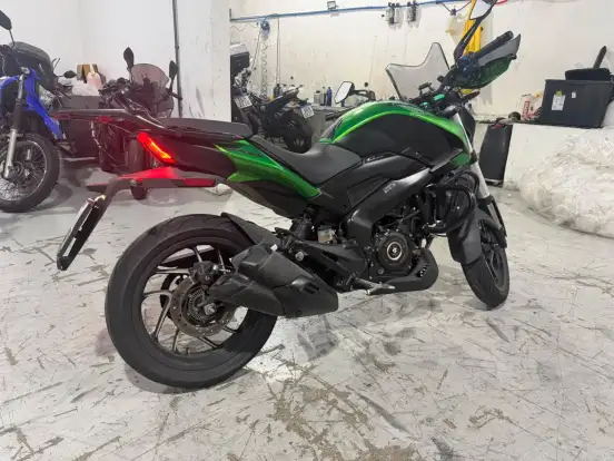 BAJAJ-DOMINAR 400 BAJAJ-DOMINAR 400-2025