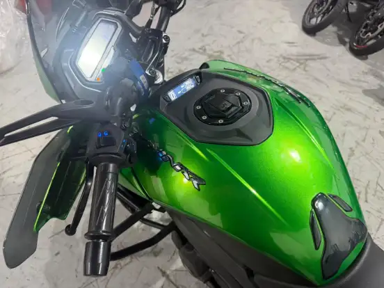 BAJAJ-DOMINAR 400-2025