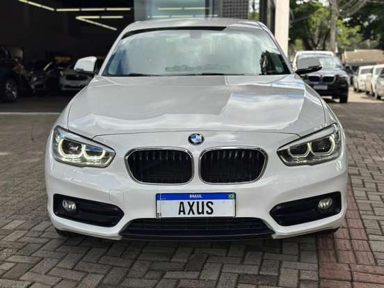 BMW-120i-2015