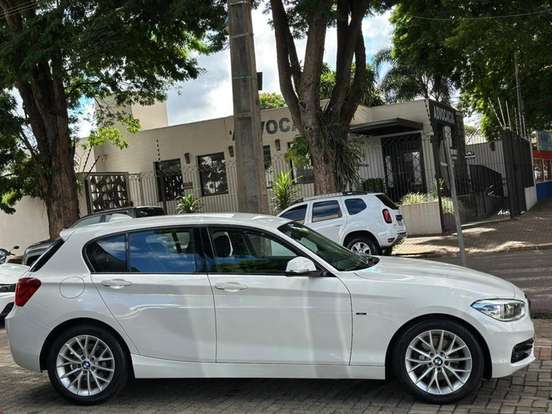 BMW-120i-2.0 16V SPORT ACTIVEFLEX 4P AUTOMÁTICO BMW-120i-2015