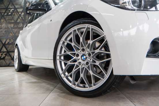 BMW-125i-2015