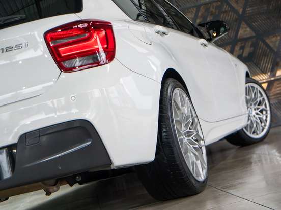 BMW-125i-2.0 M SPORT 16V FLEX 4P AUTOMÁTICO BMW-125i-2015