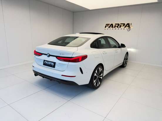 BMW-218i-2021