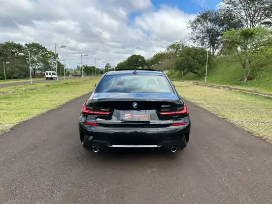 BMW-320i-2.0 16V TURBO FLEX M SPORT AUTOMÁTICO BMW-320i-2021