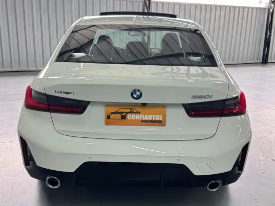 BMW-320i-2.0 16V TURBO FLEX M SPORT AUTOMÁTICO BMW-320i-2023