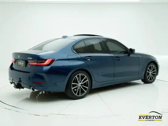 BMW-320i-2024
