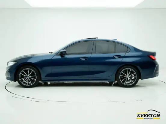 BMW-320i-2024