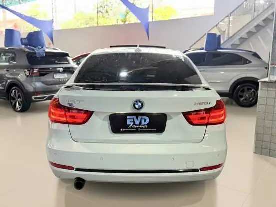 BMW-320i-2.0 GT SPORT 16V TURBO GASOLINA 4P AUTOMÁTICO BMW-320i-2016