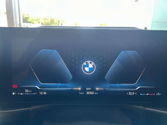 BMW-320i-2025