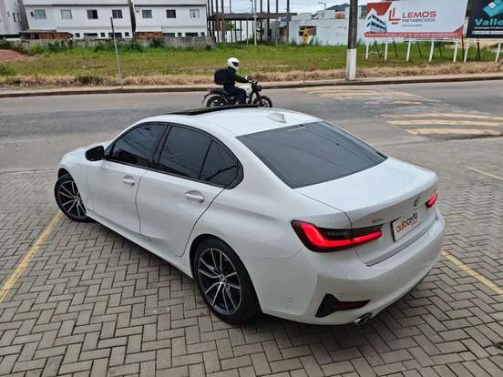 BMW-320i-2.0 16V TURBO FLEX SPORT GP AUTOMÁTICO BMW-320i-2021