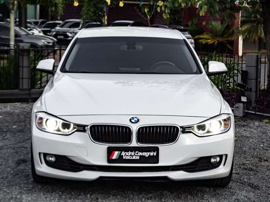 BMW-320i-2.0 16V TURBO GASOLINA 4P AUTOMÁTICO BMW-320i-2013