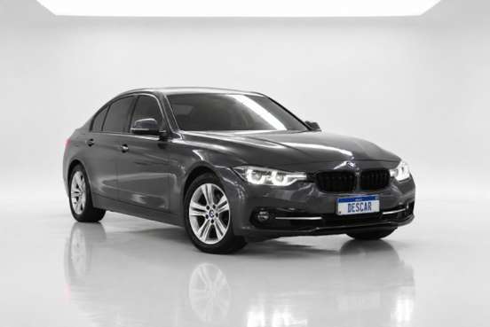 BMW-320i-2017