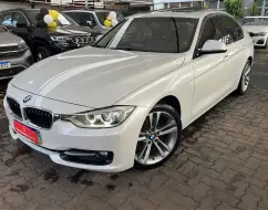 BMW 328i 2.0 SPORT GP 16V ACTIVEFLEX 4P AUTOMÁTICO BMW 328i 2.0 SPORT GP 16V ACTIVEFLEX 4P AUTOMÁTICO