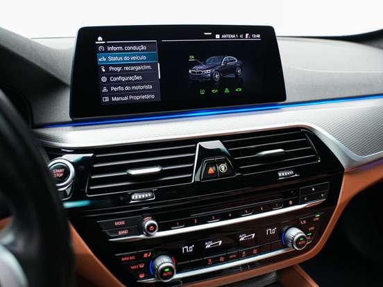 BMW-530e-2.0 16V TWINPOWER HÍBRIDO M SPORT AUTOMÁTICO BMW-530e-2020