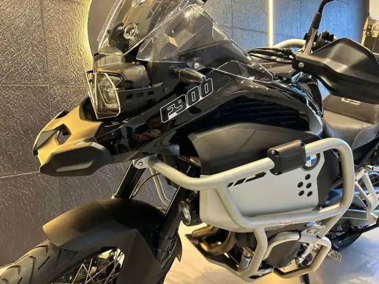 BMW-F 900 GS ADVENTURE BMW-F 900 GS ADVENTURE-2025