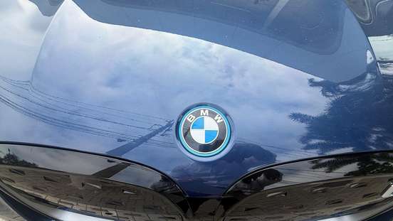 BMW-iX3-2023