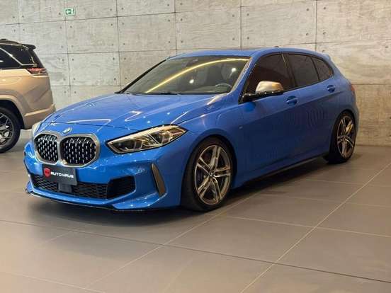 BMW-M 135i-2020