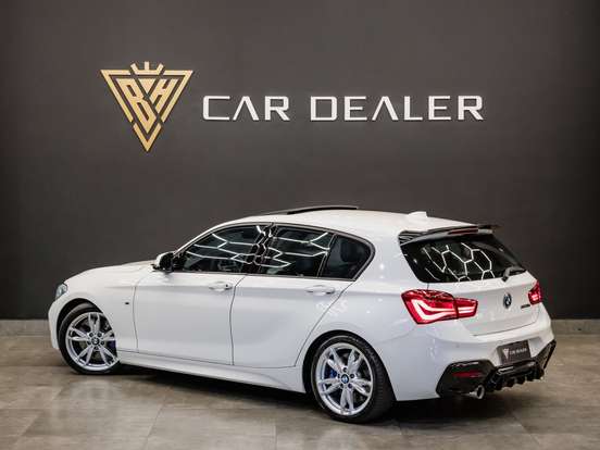 BMW-M 135i-3.0 24V TURBO GASOLINA 4P AUTOMÁTICO BMW-M 135i-2015