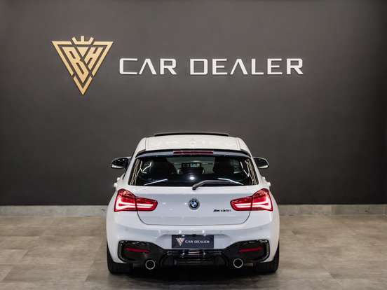 BMW-M 135i-3.0 24V TURBO GASOLINA 4P AUTOMÁTICO BMW-M 135i-2015